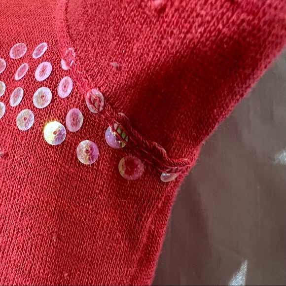 Lightweight Limited LS tee with iridescent sequined bands, M. - Picture 9 of 9